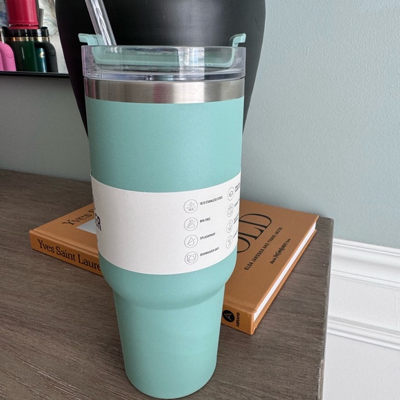 Stanley 30 ounce tactful teal travel Tumbler limited edition OG tumbler - Picture 2 of 5